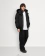 Black / Black Shearling