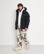 Navy / Black Shearling